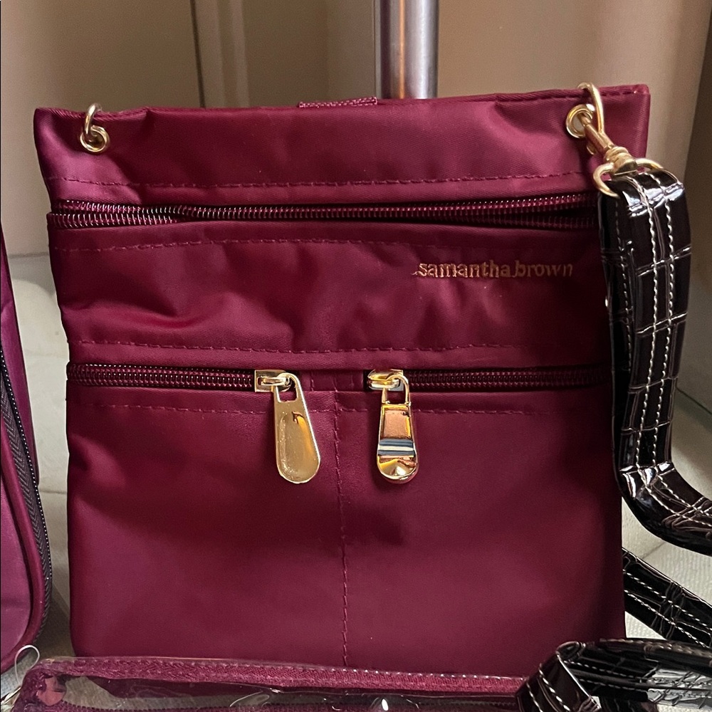 Samantha Brown Burgundy Nylon Travel Set Cosmetic Toiletry Crossbody Bag - Picture 3 of 11